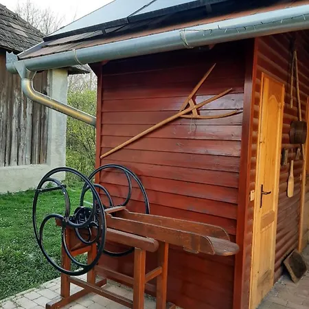 Marfi Vendeghaz Holiday home