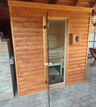 Marfi Vendeghaz Holiday home Magyarszerdahely